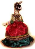 Сувенирная кукла-грелка на чайник Солоха