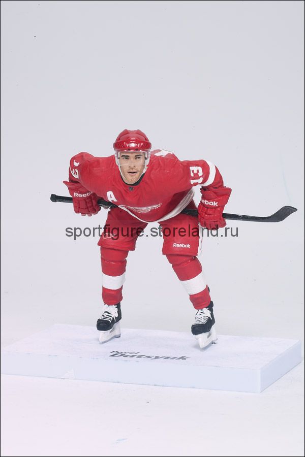 Фигурка хоккеиста NHL Павел Дацюк (Детройт Рэд Уингз)