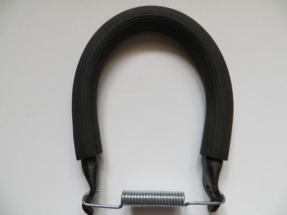 сиденье harley davidson sportster 1200. ручка седла иж. ручка на бак мотоцикла для пассажира. рукоятка пассажира для седла мотоцикла. седло с ручкой.