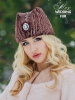 Модные меховые шапки из каракуля купить в Москве
