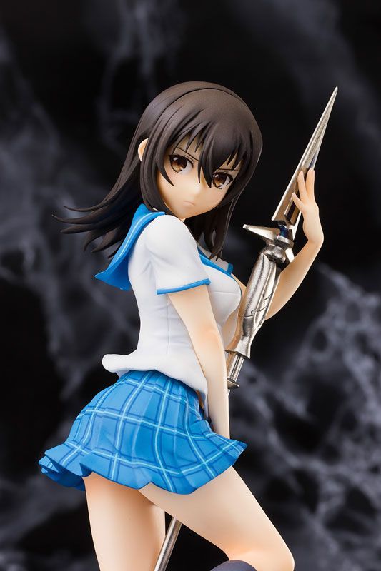 Фигурка Strike the Blood - Himeragi Yukina 1/8