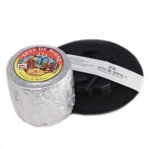 Подарочный набор - сыр Тет Де Муан в серебре и нож Жироль Margot Fromages (Швейцария)