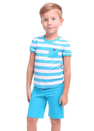 Костюм для мальчика 7-8 лет из футболки и шорт