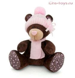 Медведь Milk сидячая в розовой шапочке с брошью и шарфе, арт. М5055/25