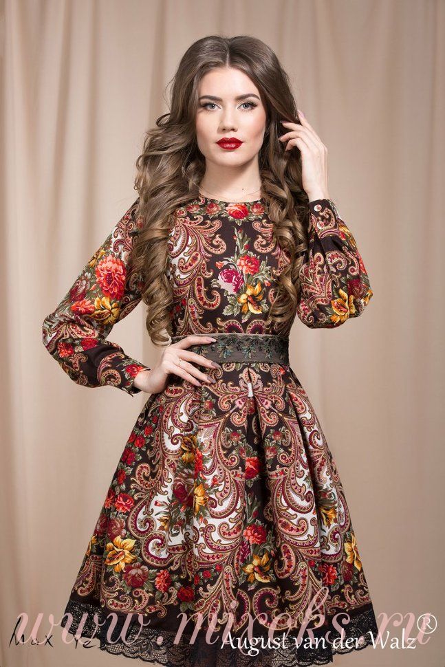 Платье из платка в русском народном стиле
