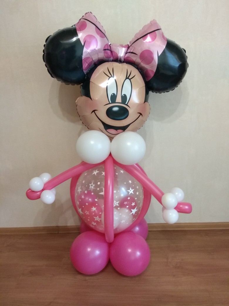 Розовая Мышка фигура из шаров
