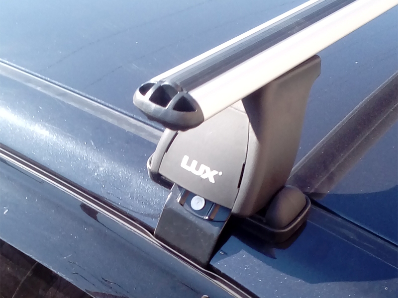 Багажник на крышу Hyundai Accent, аэродинамические дуги (53 мм)