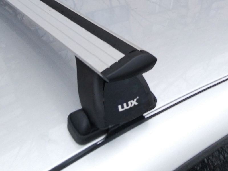 Багажник на крышу Lada Granta, Lux, крыловидные дуги