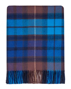 Легкий шотландский плед, расцветка (тартан) клана Бьюкенен -синий вариант BUCHANAN BLUE TARTAN LAMBSWOOL ,100 % стопроцентная шотландская овечья шерсть, плотность 6