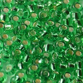 Бисер чешский 57100 зеленый прозрачный серебряный внутри огонек Preciosa 1 сорт купить оптом