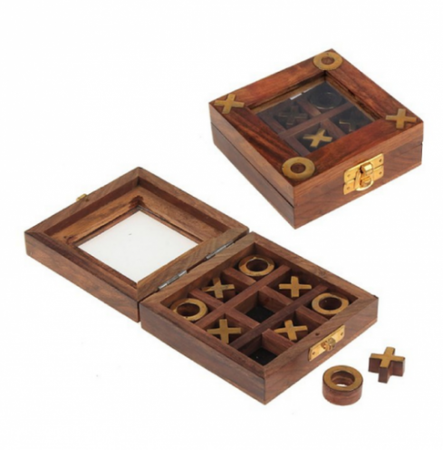 Крестики-нолики  в деревянной коробке