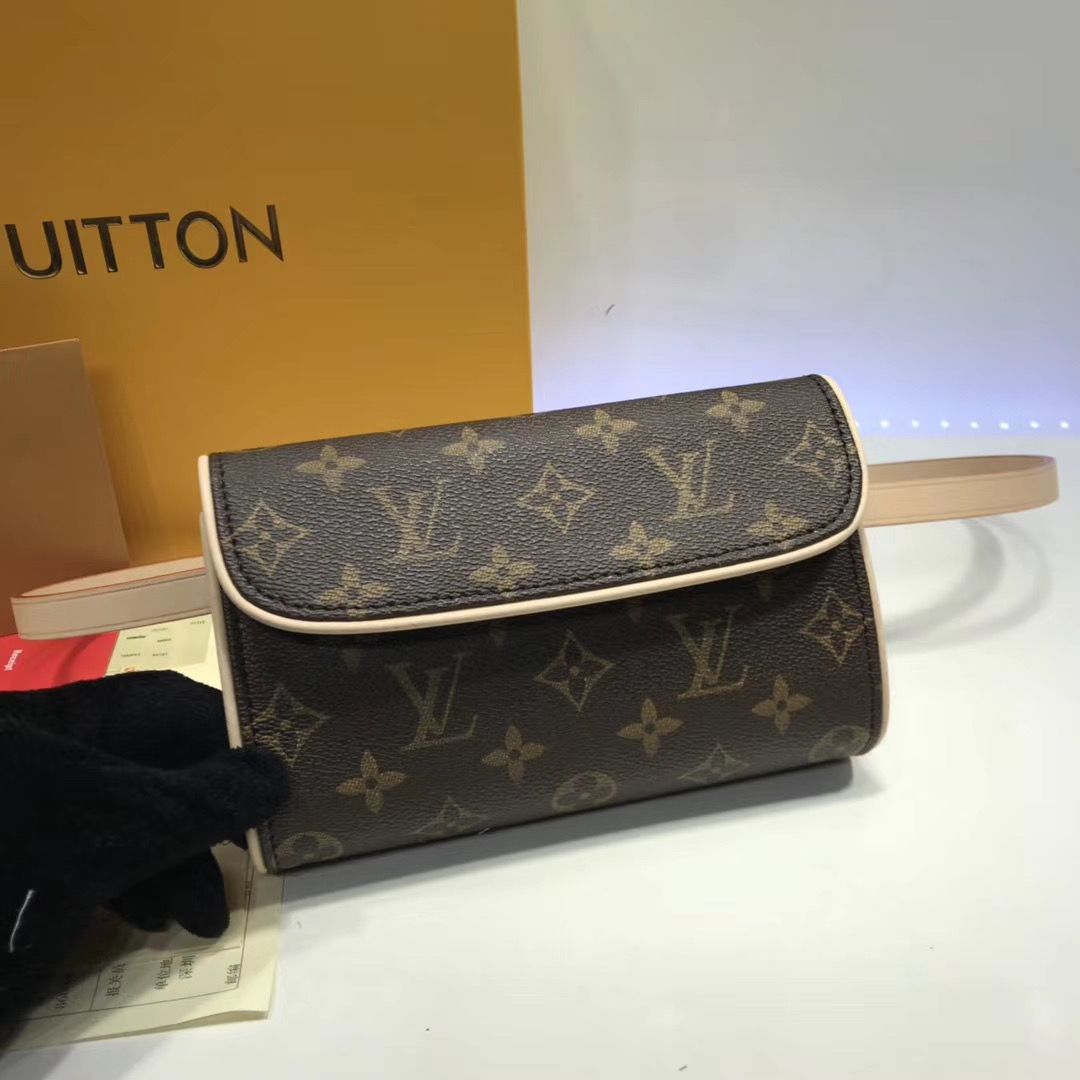 Поясная сумка Louis Vuitton Monogram Canvas