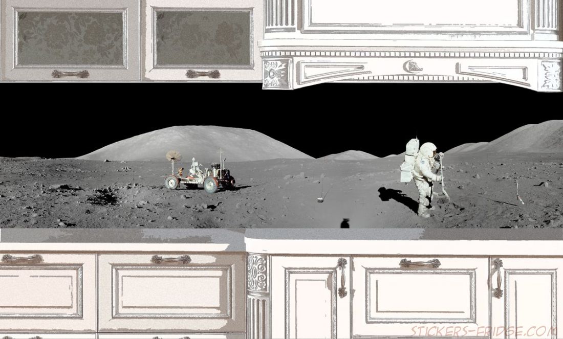 Наклейка на фартук кухни - Apollo 17