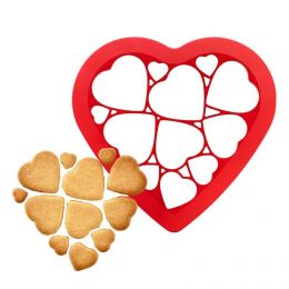 Трафарет-форма для выпечки печенья Сердечки, вид 2