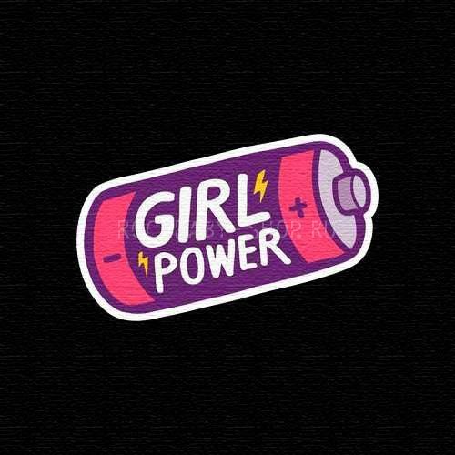 Деревянный значок Girl Power