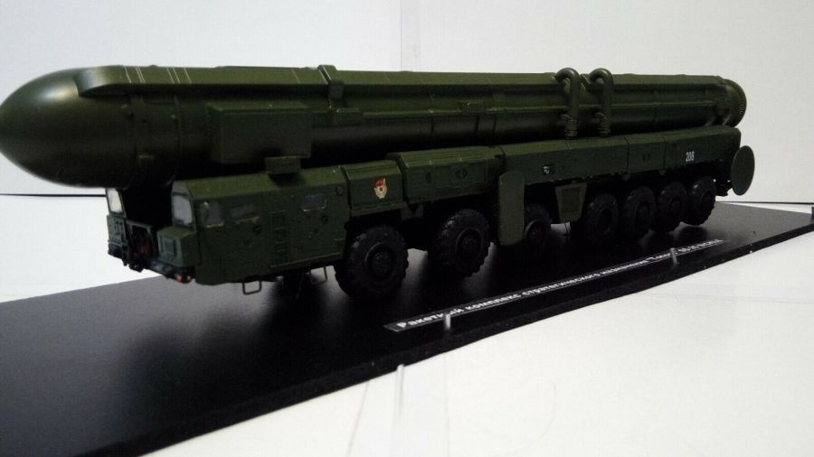 Российский ракетный комплекс стратегического назначения "Тополь" (SS-25 Sickle)(1/72)