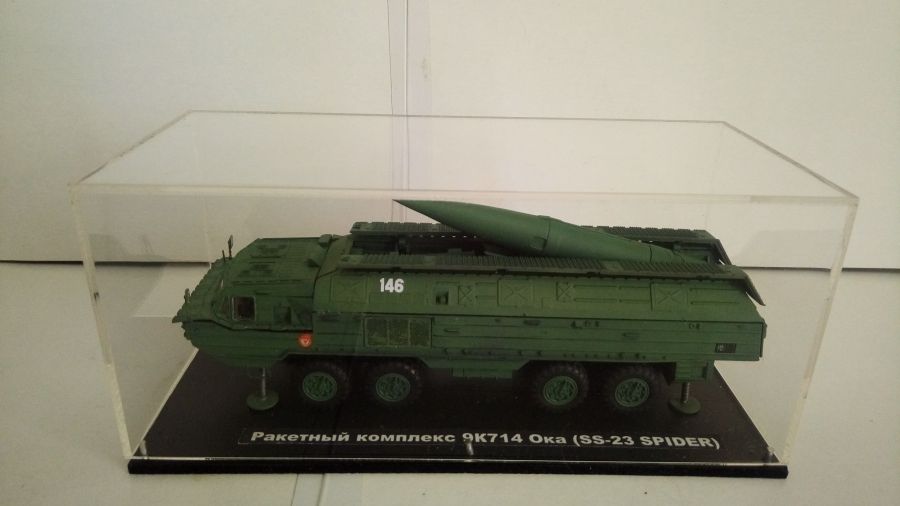 Российский ракетный комплекс 9К714 "Ока" (SS-23 Spider)  в масштабе 1/72