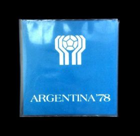 Набор их 3-х монет, посвященные Чемпионату Мира по футболу в Аргентине в 1978 году.