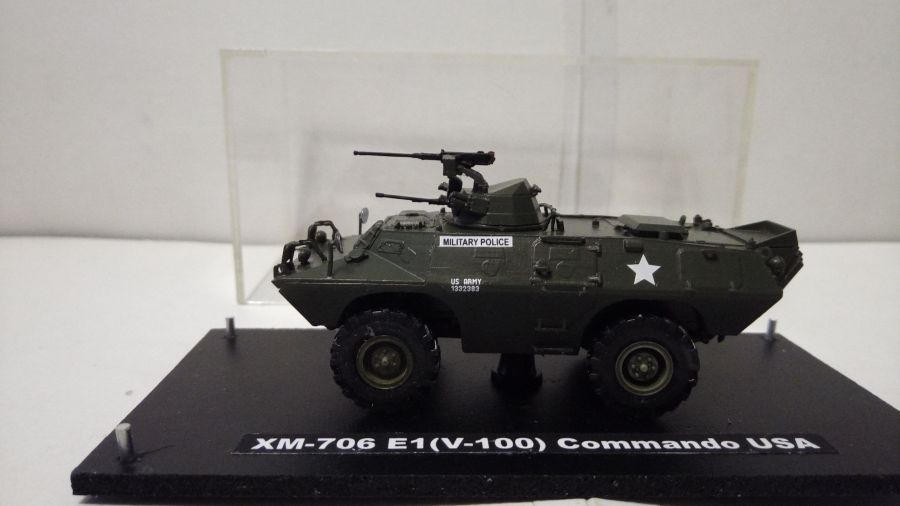 ХМ-706 E1(V-100) Commando  USA   (1/72)