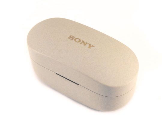 Кейс для наушников Sony WF-1000XM4 серебристый, б/у