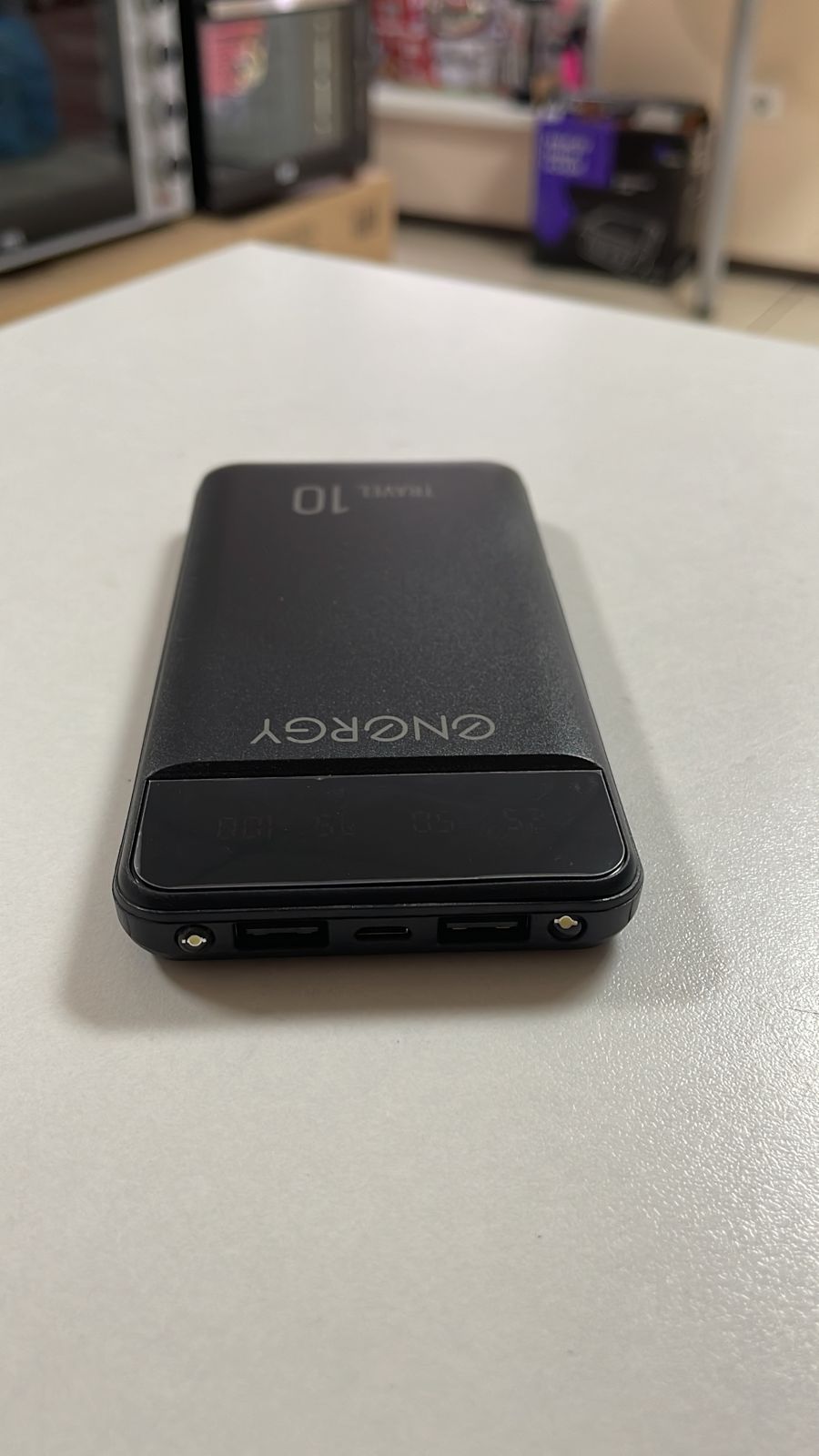 ������� ����������� Energy Power Bank 10 000 Travel ������ 