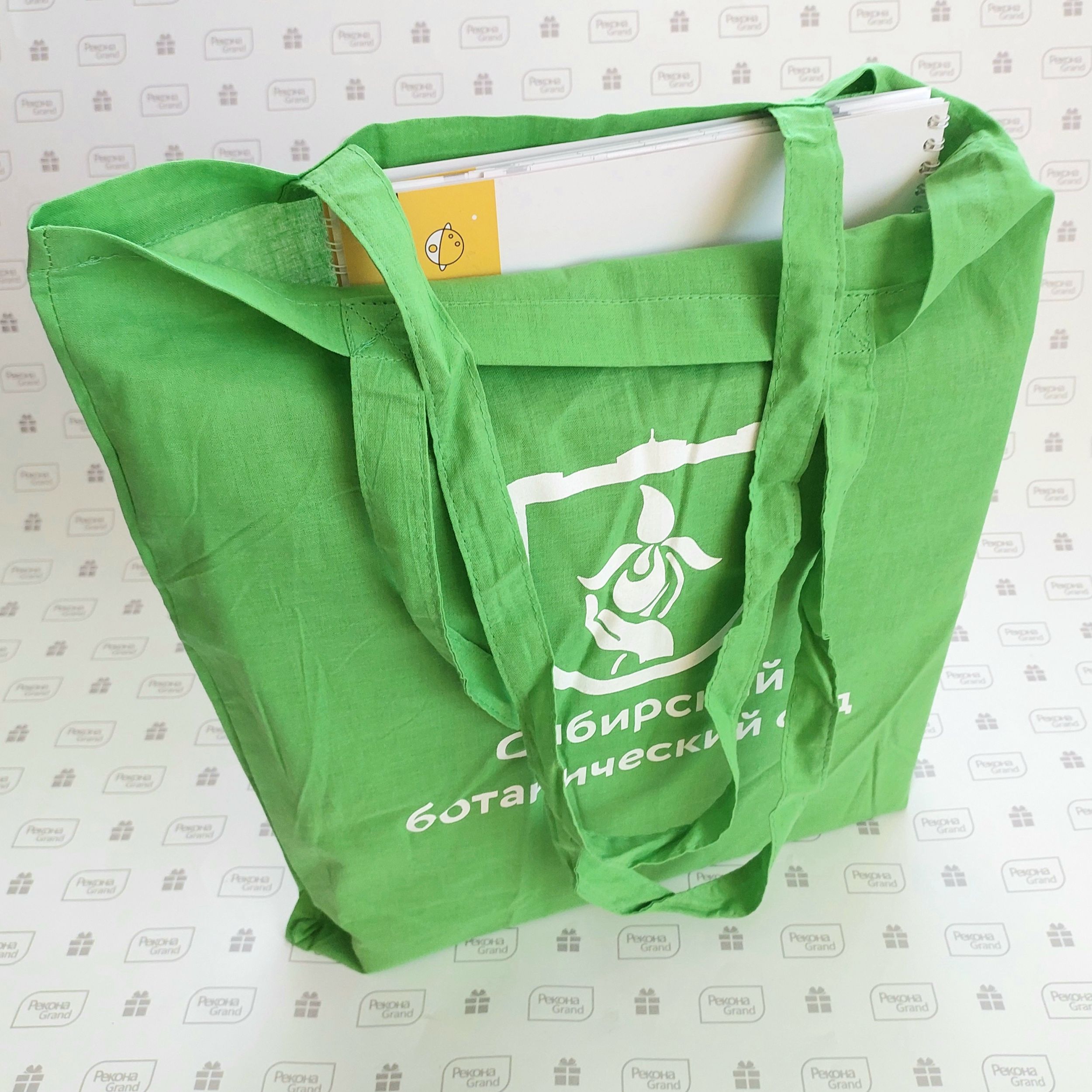 сумки с логотипом