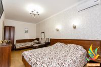 кровать в квартире ЖК Кавказ