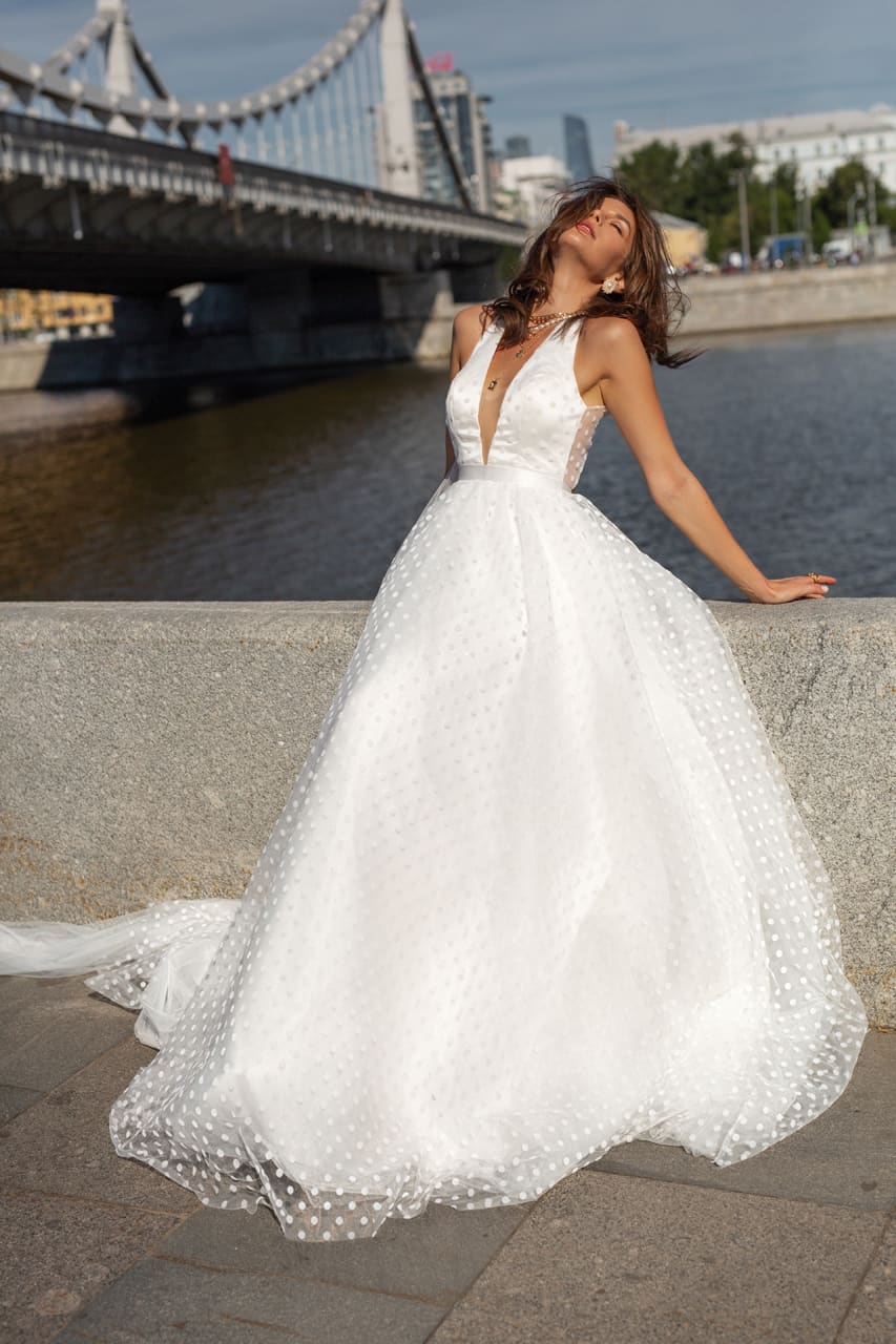 Пышное свадебное платье  Арт.031