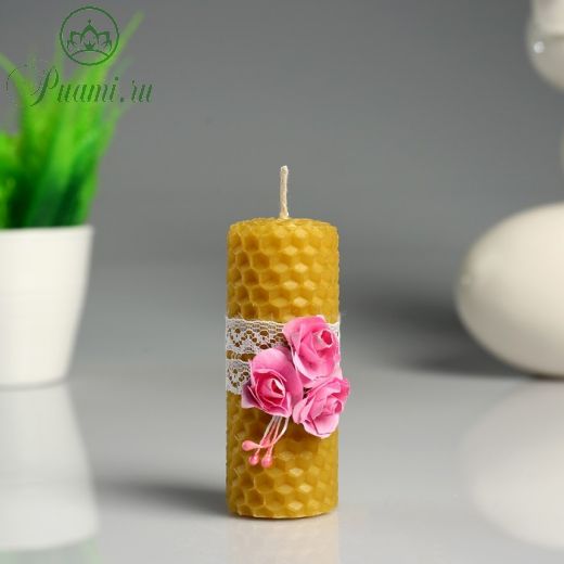 Свеча из вощины "Классика" с розой розового цвета, медовая, 4?8 см