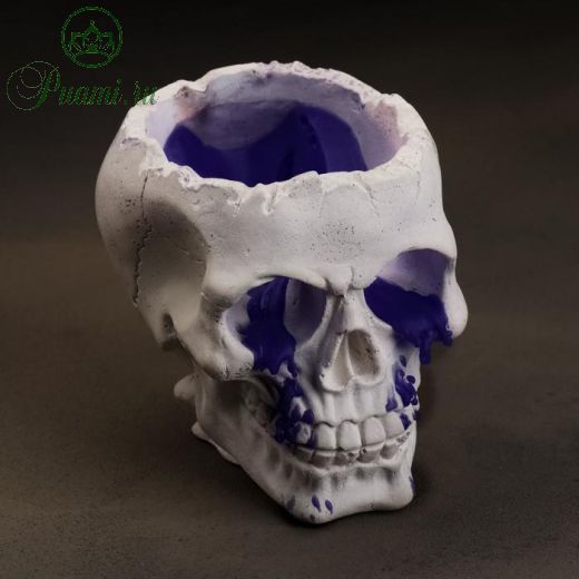 Свеча фигурная в бетоне "Плачущий череп", фиолетовый