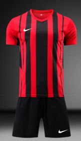 Форма футбольная комплект Nike Derby Davil  2022 Черно-красная