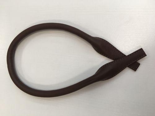 Ручка кожаная для сумок. Цвет: шоколадно-коричневый матовый, 57 см