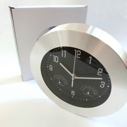 настенные часы с логотипом