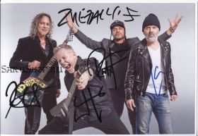 Автографы: Metallica. Д.Хэтфилд, Л.Ульрих, К.Хэмметт, Р.Трухильо