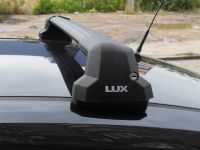 Багажник на крышу Kia Ceed hatchback, Lux City (без выступов), с замком, черные крыловидные дуги