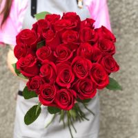 Розы красные (70 см, Эквадор)
