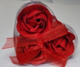 Набор подарочный 3 мыльных розы 8х6 см.