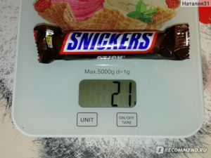 Шоколадный батончик SNICKERS 25г Stick