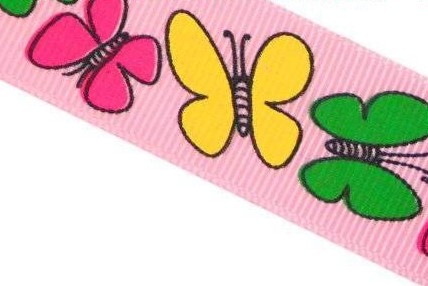 фото Лента репсовая (в рубчик) с рисунком Разноцветные бабочки на розовом 25 мм (X-00723)