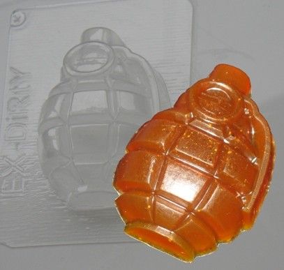 Пластиковая форма для мыла и шоколада Граната 0035