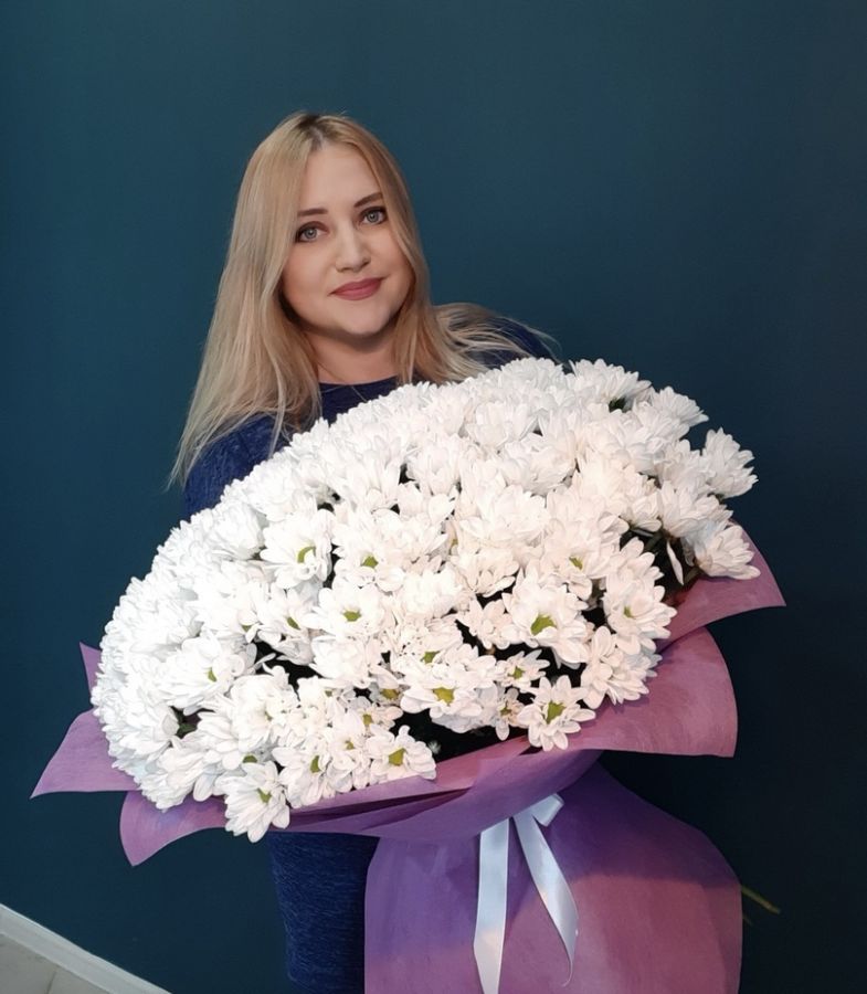 Букет из 35 хризантем