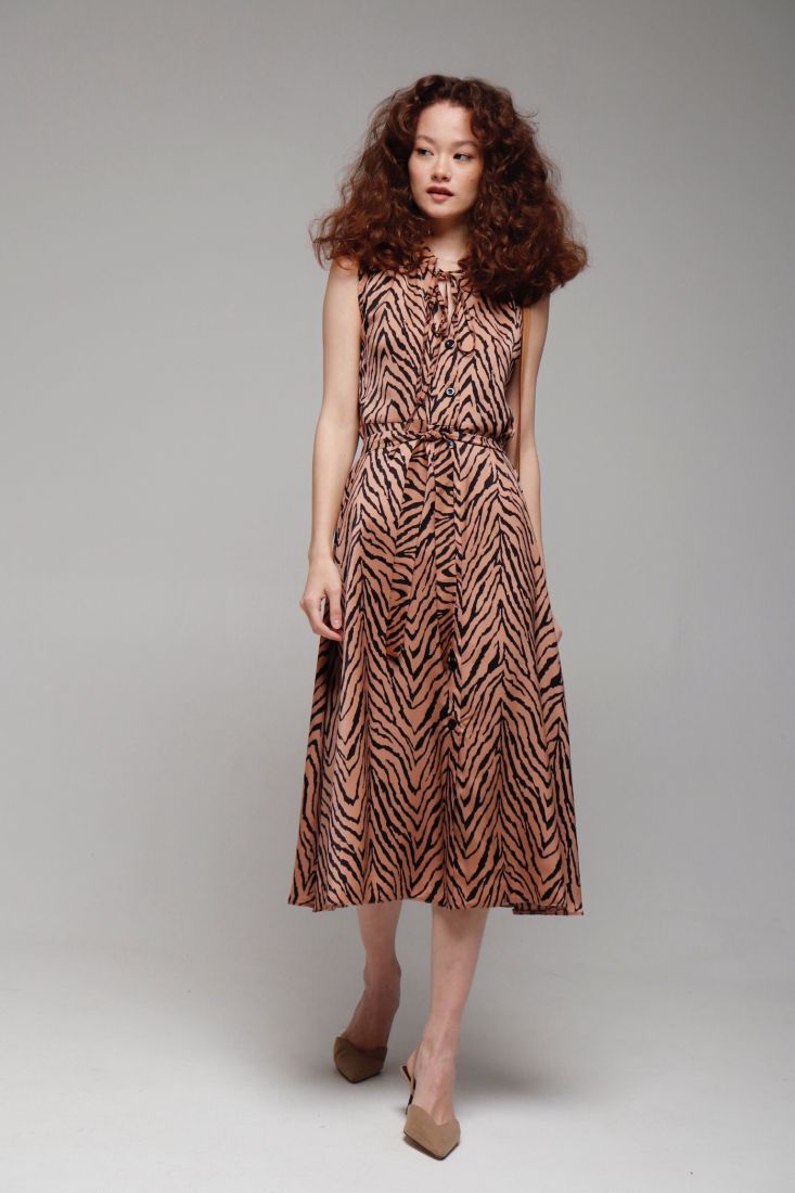 9225 Шёлковое платье, как из к/ф "Красотка", коричневое с принтом