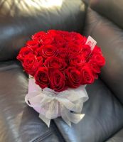 Аквабокс с красными  розами