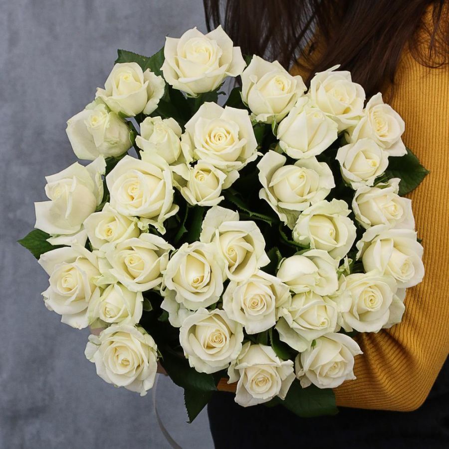 31 белая роза 60 см