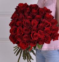 Розы красные 35 шт 80 см