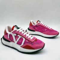 Женские брендовые кроссовки Valentino розовый