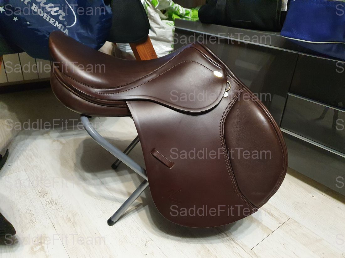 Kentaur Pony 15/33