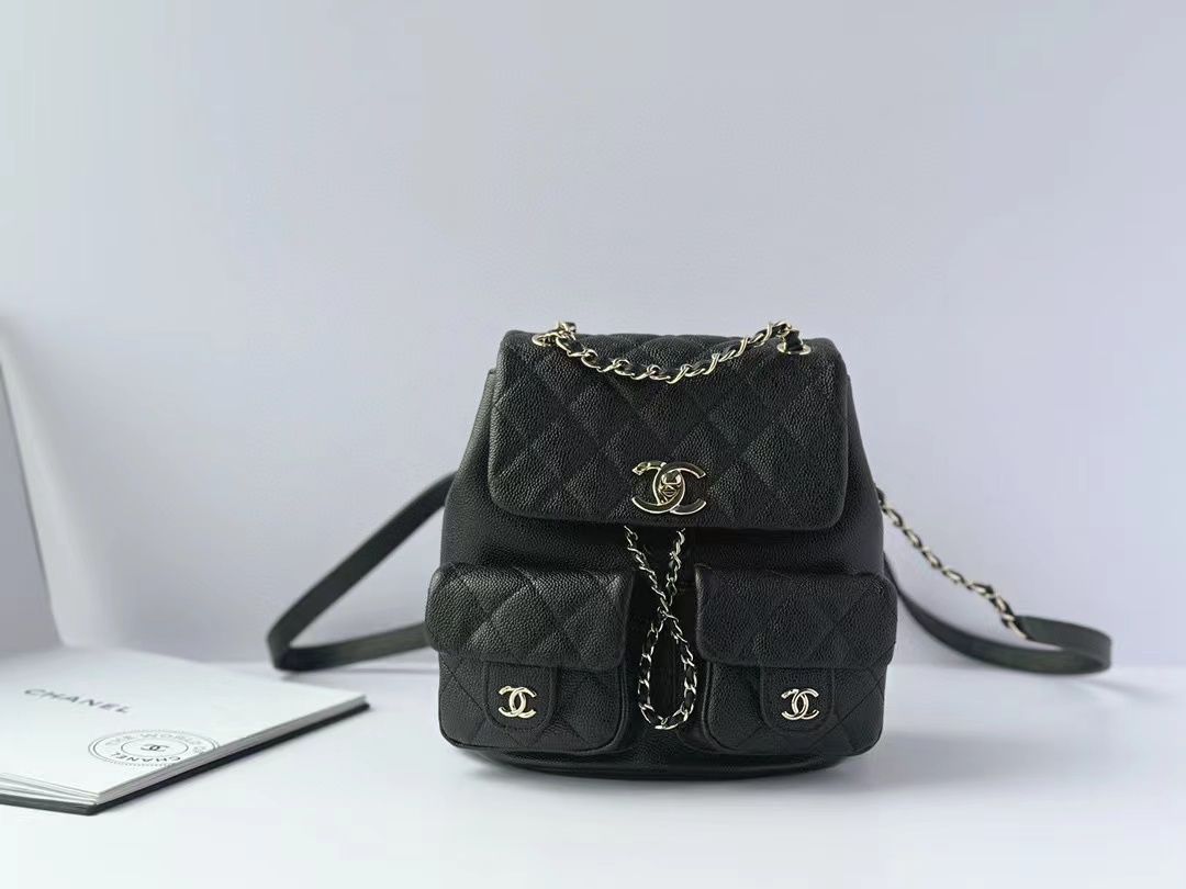 Рюкзак Chanel 20,5 x 20 x11,5 cm