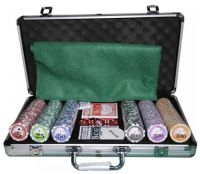 Набор для покера в чёрном кейсе (300 фишек)