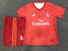 Детская красная  форма «Реал Мадрид» 2018-2019